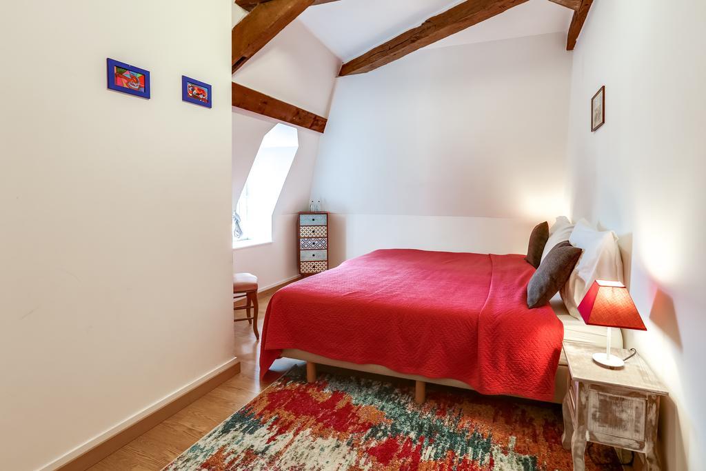 Chateau Turgot Gites Bons-Tassily Dış mekan fotoğraf